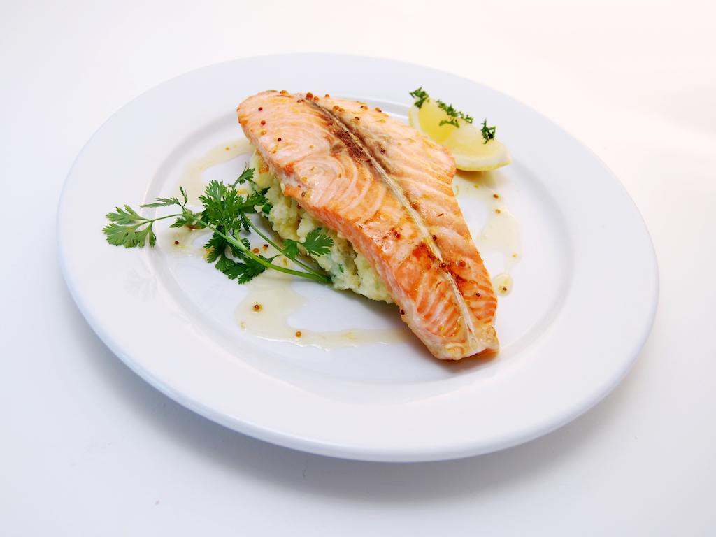 Oliver'S Seafood Bar, Bed & Breakfast Cleggan Eksteriør bilde